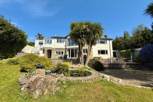 Rear Elevation- click for photo gallery